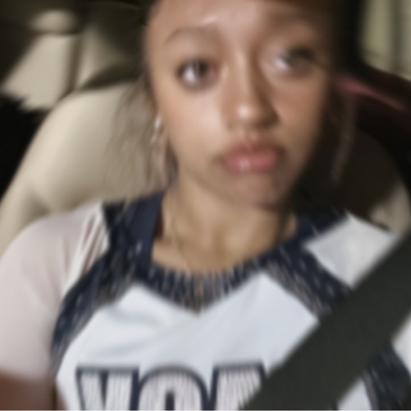 Meet your Posher, Caitlyn - Picture 1 of 1